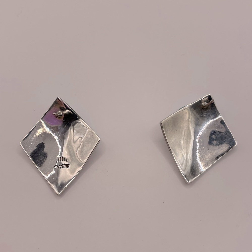 VINTAGE Navajo Sterling Silver Turquoise Inlay Shield Earrings - Picture 4 of 11
